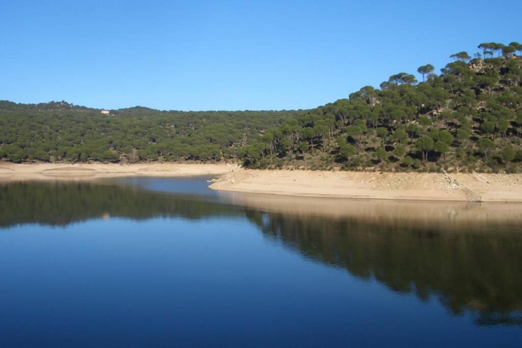 La Casita De Noe Con Vista Al Pantano De San Juan Βίλα San Martín de Valdeiglesias Εξωτερικό φωτογραφία