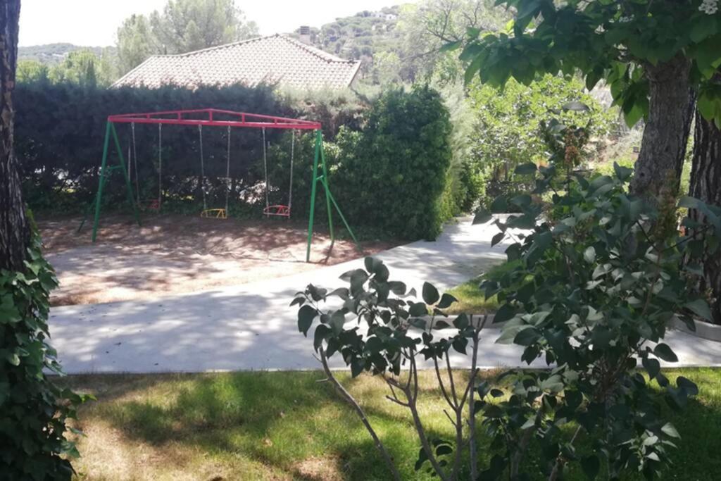 La Casita De Noe Con Vista Al Pantano De San Juan Βίλα San Martín de Valdeiglesias Εξωτερικό φωτογραφία