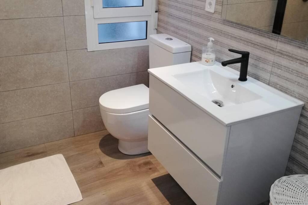 La Casita De Noe Con Vista Al Pantano De San Juan Βίλα San Martín de Valdeiglesias Εξωτερικό φωτογραφία